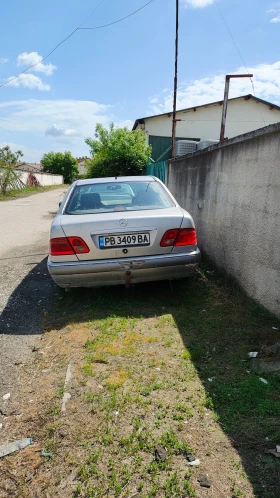 Mercedes-Benz E 200 | Mobile.bg    3