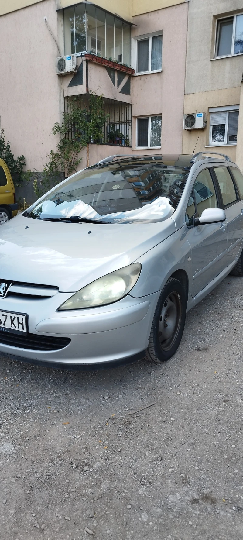 Peugeot 307 SW 2.0 hdi, снимка 2 - Автомобили и джипове - 47327965