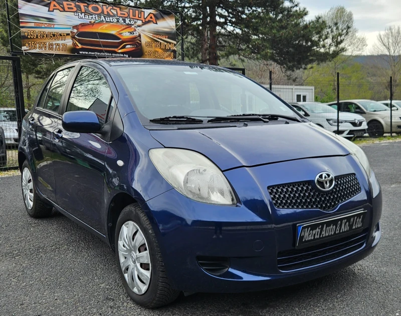 Toyota Yaris 1.0 i, снимка 4 - Автомобили и джипове - 47671680