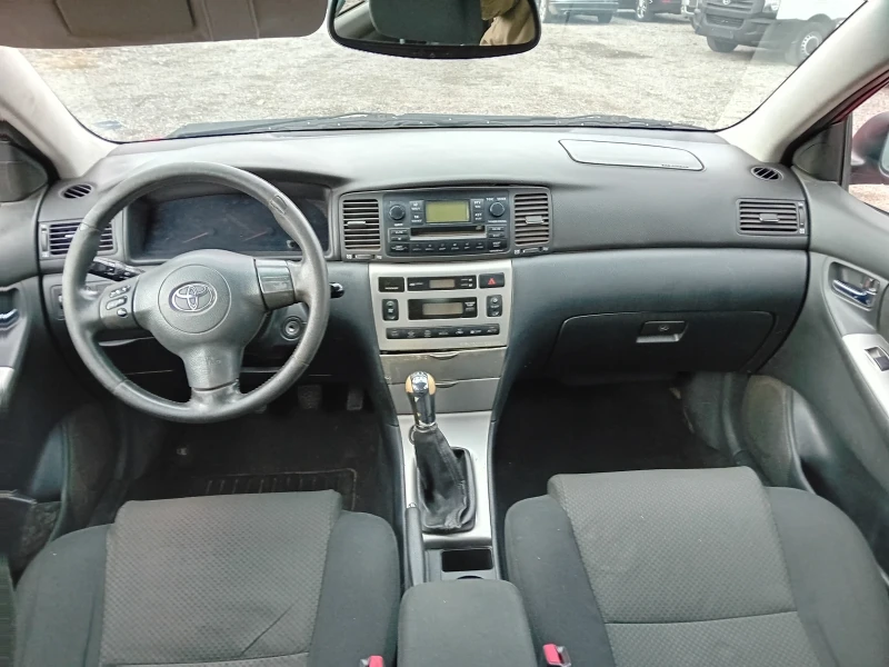 Toyota Corolla 2.0 D-4D ПАЛИ И РАБОТИ БРАКУВАНА , снимка 9 - Автомобили и джипове - 48144447