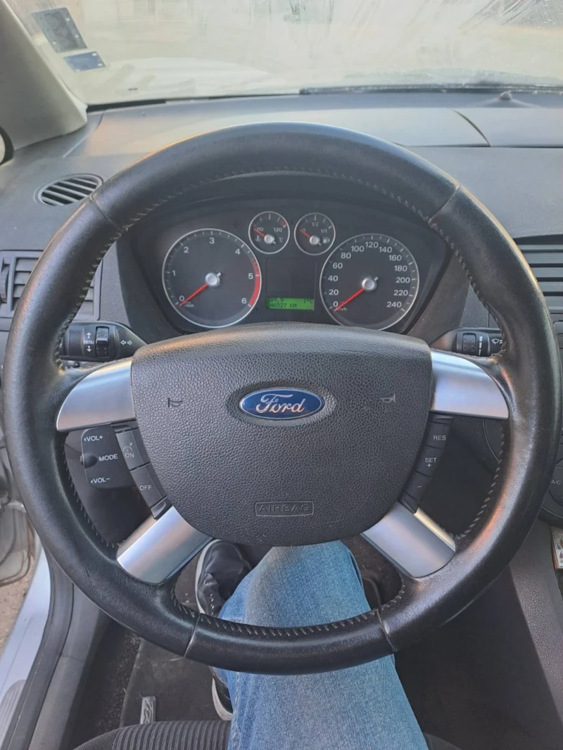 Ford C-max 1.8 GIA, снимка 5 - Автомобили и джипове - 48443353