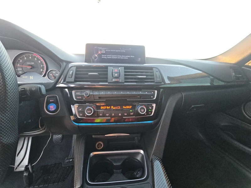 BMW M4 adaptive led* headup* harman* keyless* камера* ful, снимка 9 - Автомобили и джипове - 48463452