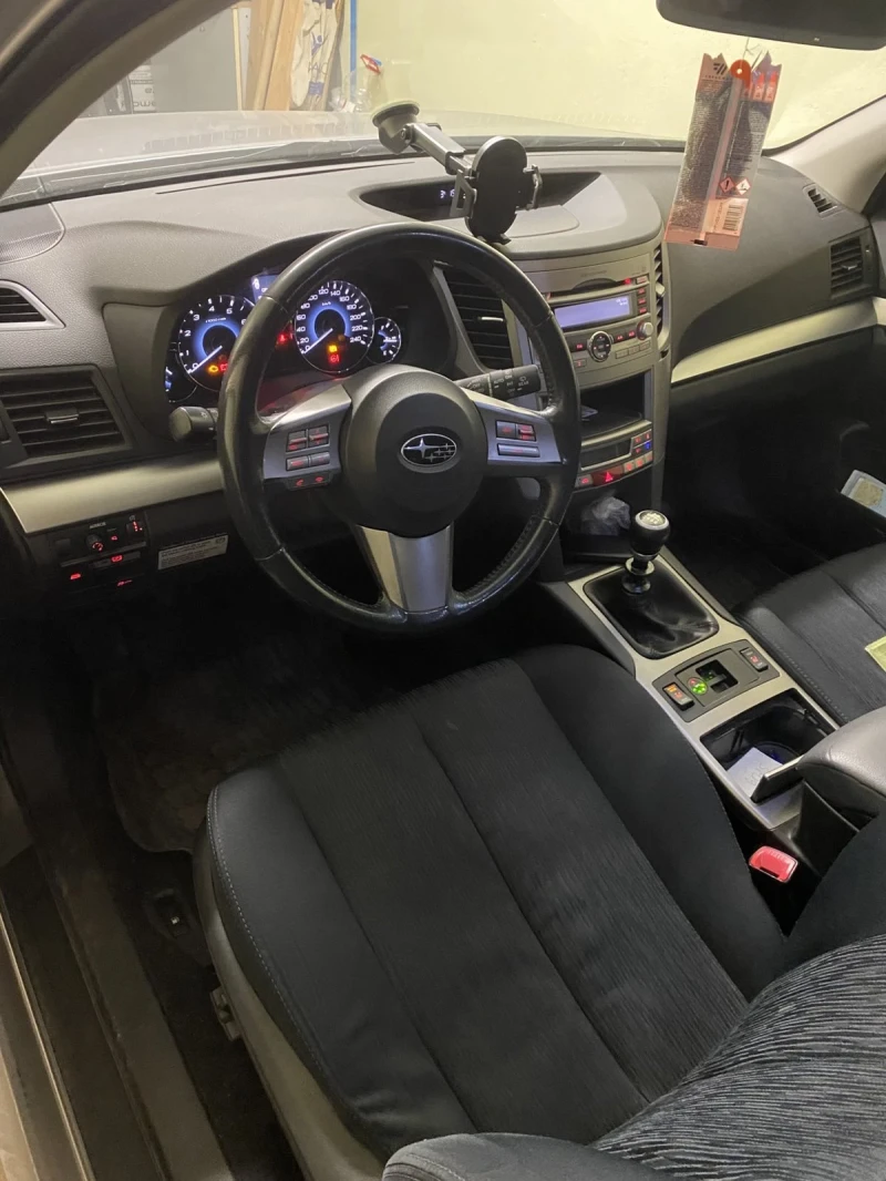 Subaru Legacy 2.0, 150 к.с. Фабрична Газова уредба, снимка 5 - Автомобили и джипове - 49233551