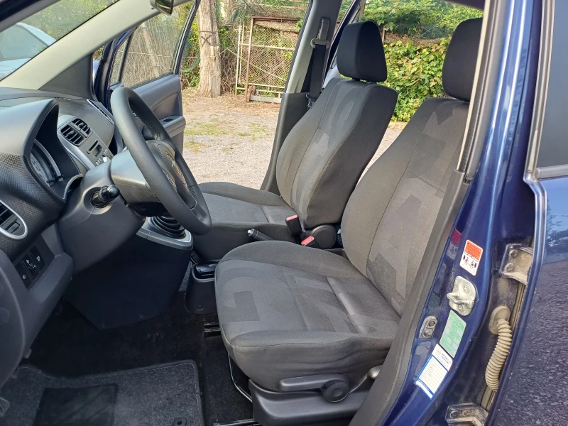 Opel Agila 1.0 i, снимка 9 - Автомобили и джипове - 50349314