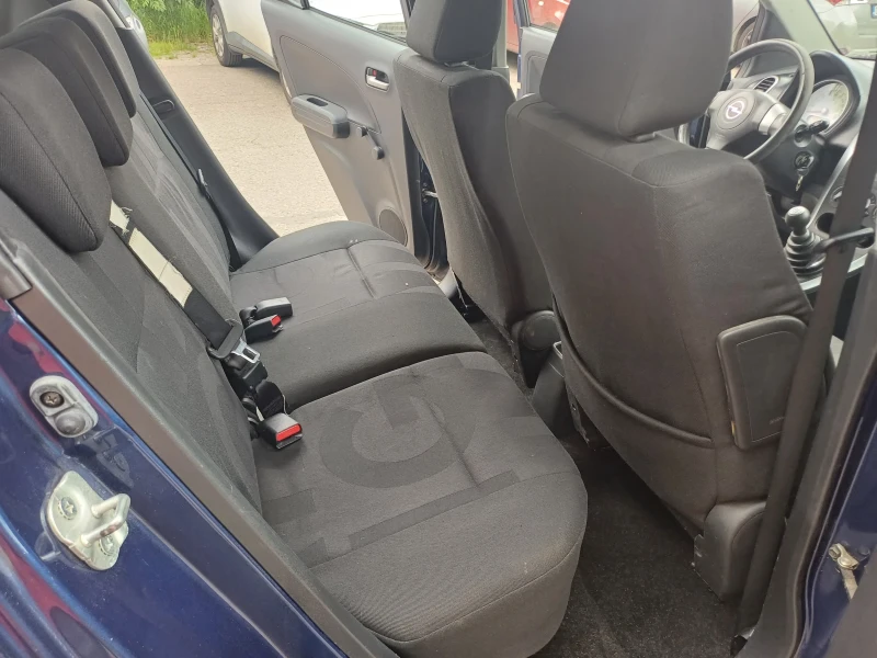 Opel Agila 1.0 i, снимка 12 - Автомобили и джипове - 50349314