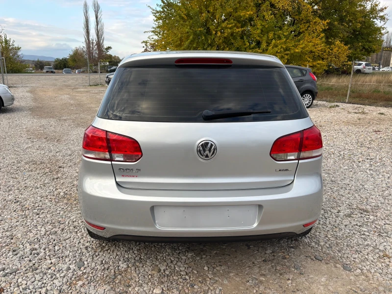 VW Golf 1.6i, снимка 6 - Автомобили и джипове - 50886441