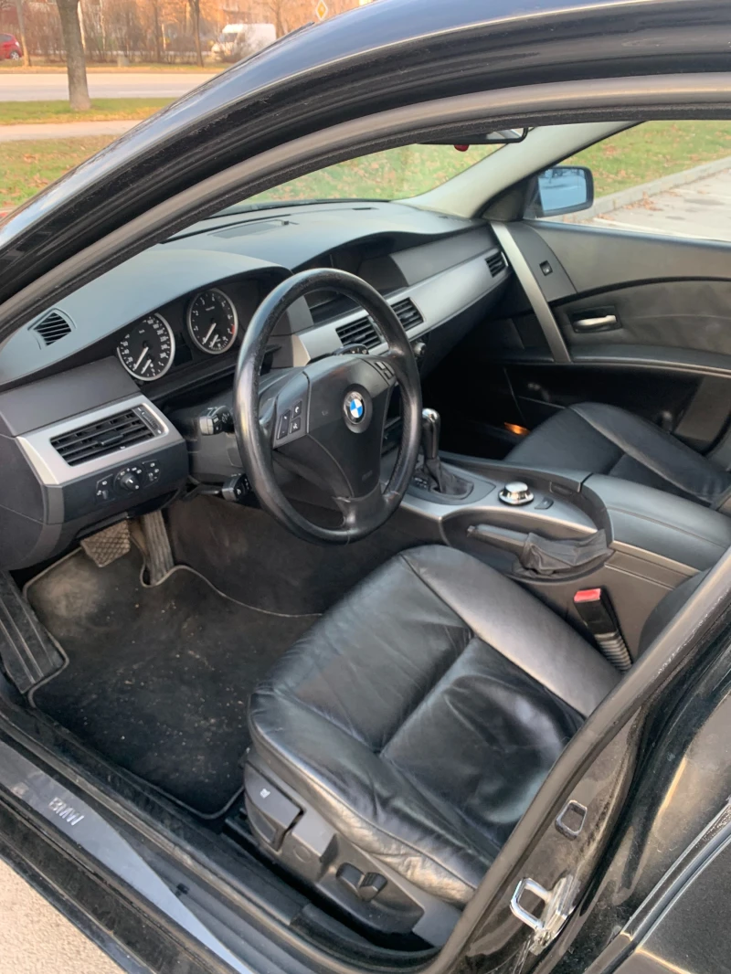 BMW 520, снимка 10 - Автомобили и джипове - 52496217