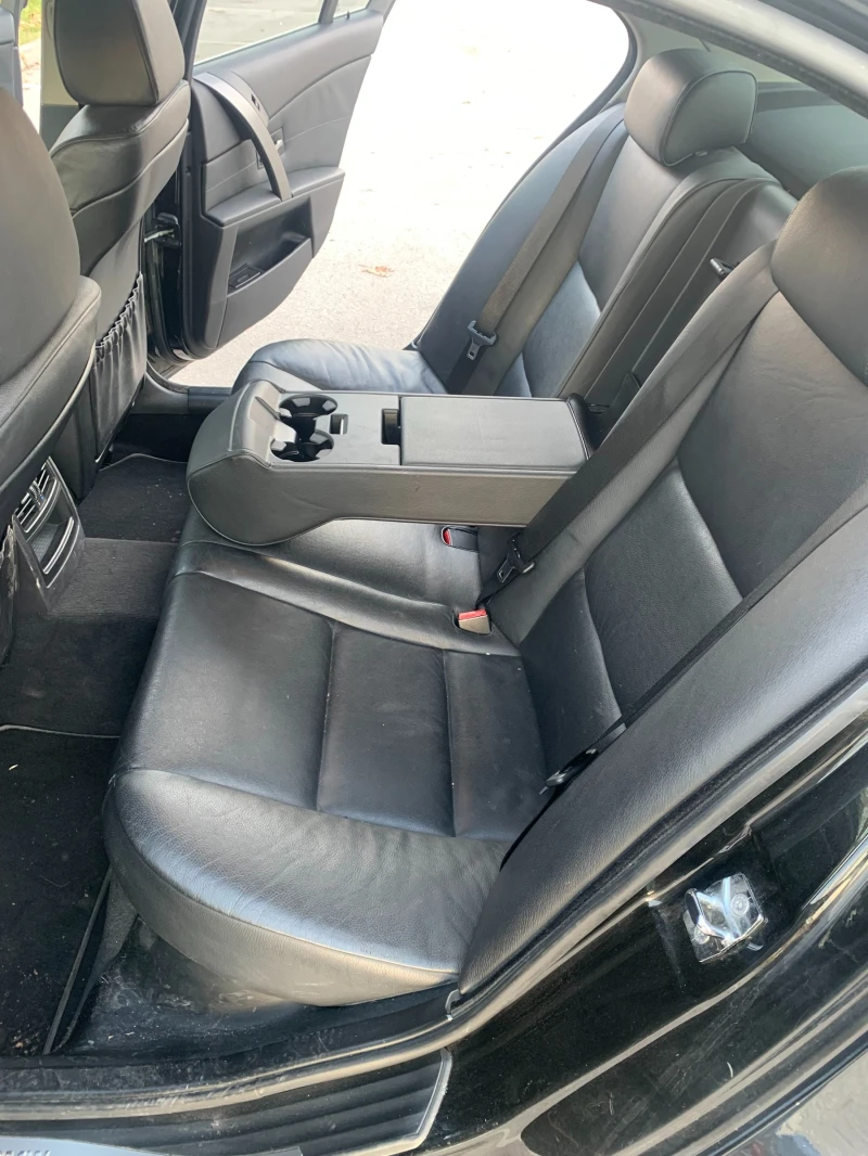 BMW 520, снимка 13 - Автомобили и джипове - 52496217