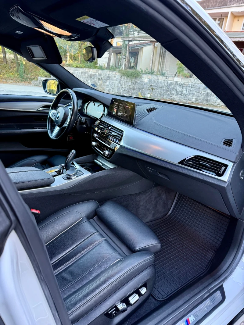 BMW 6 GT 3.0D/M-SPORTPAKKET/FULL LED/HUD, снимка 7 - Автомобили и джипове - 51827723