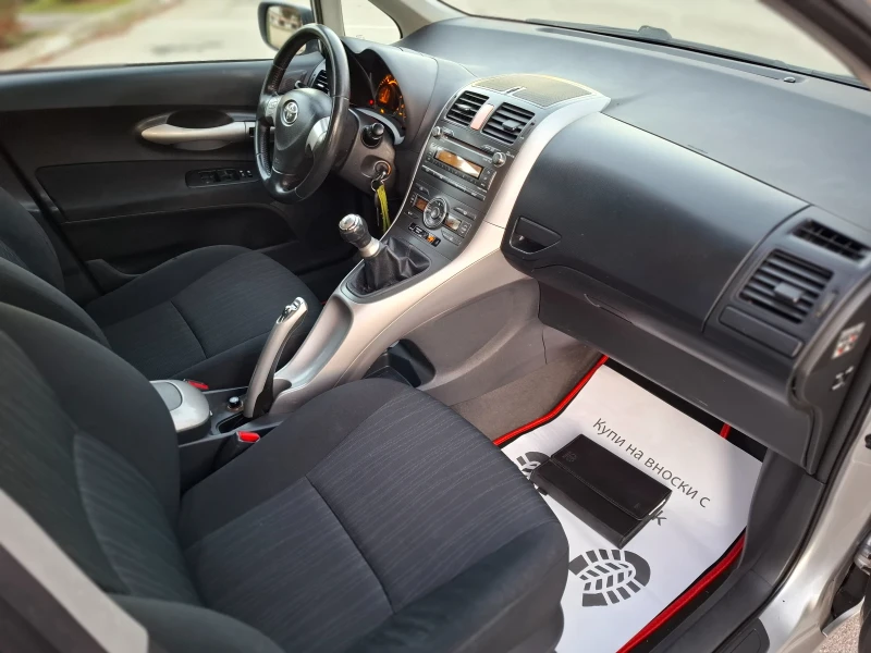 Toyota Auris 1.4D4D 90hp * КЛИМАТРОНИК * EURO 4 * ЛИЗИНГ * , снимка 13 - Автомобили и джипове - 52127014