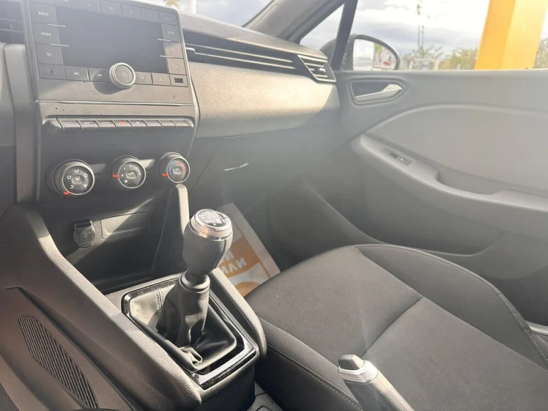 Renault Clio 1.0TCe/ 100к.с./Life, снимка 12 - Автомобили и джипове - 52131394