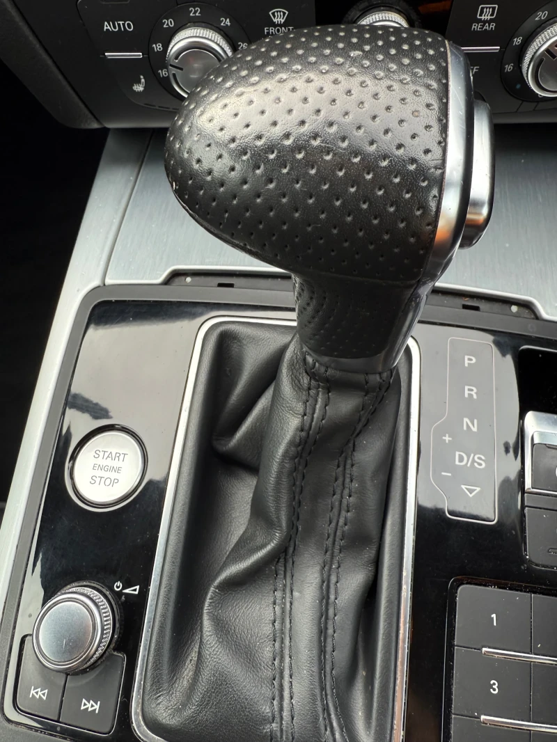 Audi A6 S-Line Black Edition, снимка 15 - Автомобили и джипове - 52446607