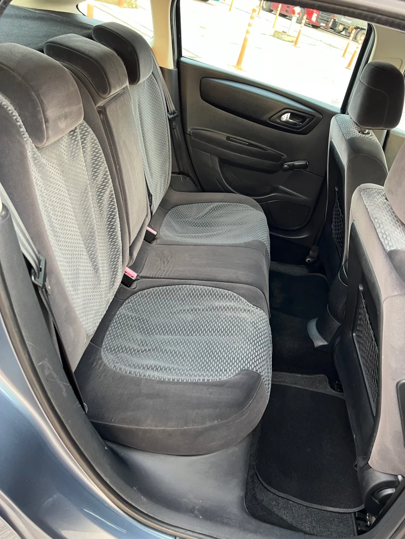 Citroen C4, снимка 11 - Автомобили и джипове - 52504503