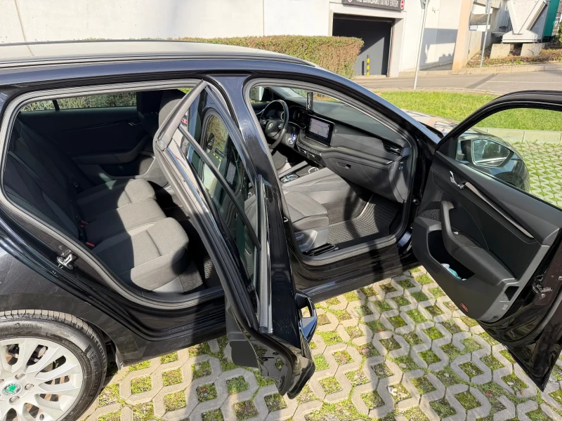 Skoda Octavia 1500, снимка 8 - Автомобили и джипове - 52805985