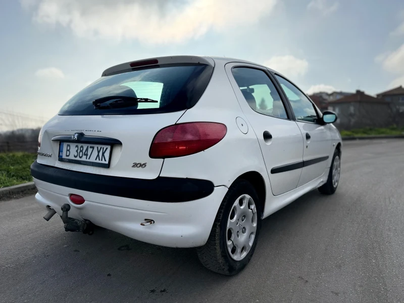 Peugeot 206 1.4 Бензин Климатик Зимни гуми Теглич 0988884951, снимка 5 - Автомобили и джипове - 52830048