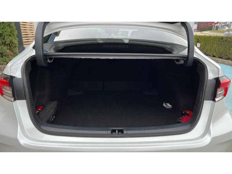 Toyota Corolla 1.8H Executive Plus | Mobile.bg   16