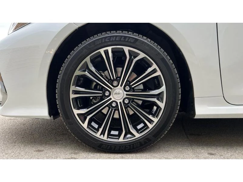 Toyota Corolla 1.8H Executive Plus | Mobile.bg   17