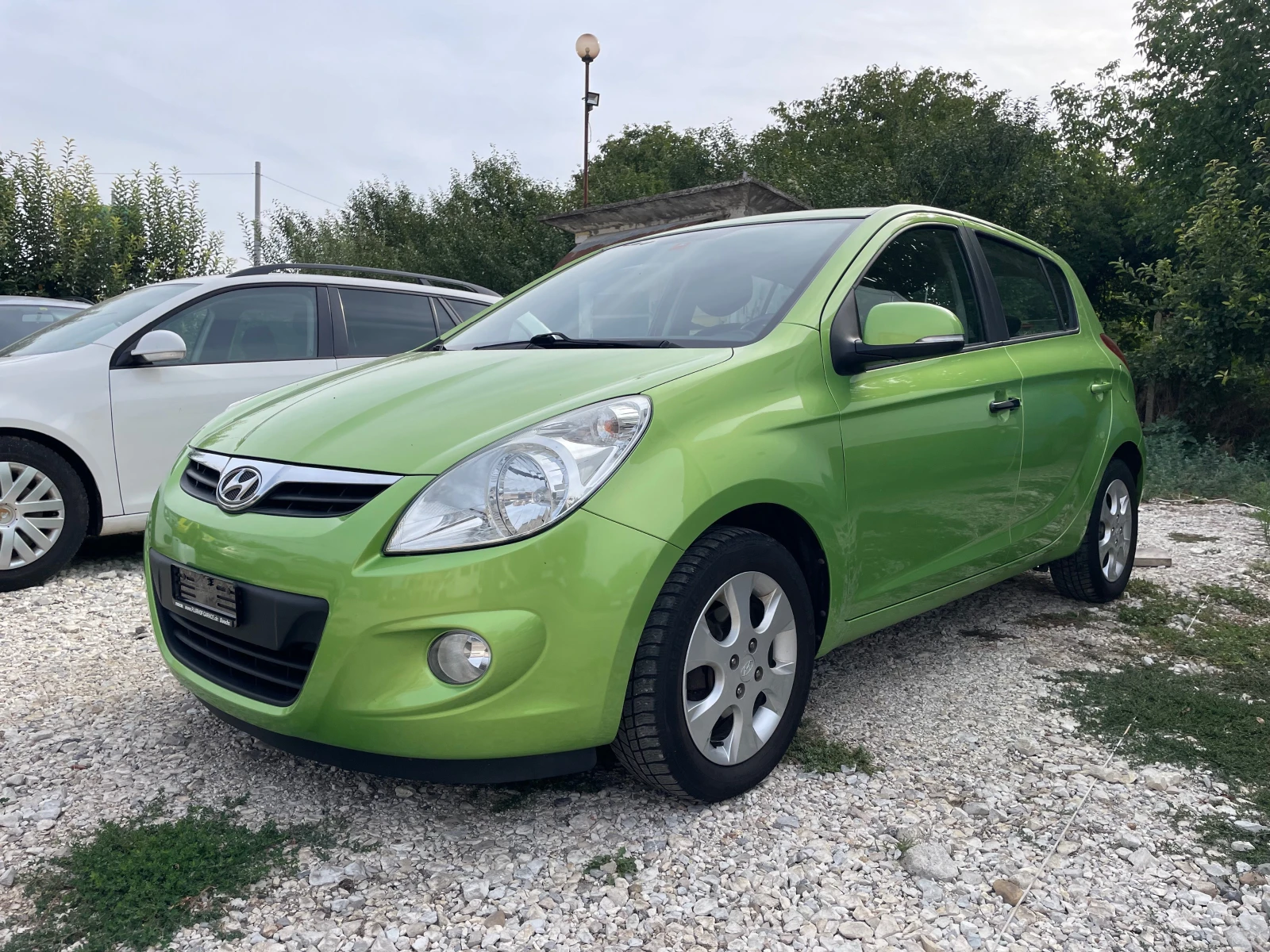 Hyundai I20 1.4i SUISS, снимка 1