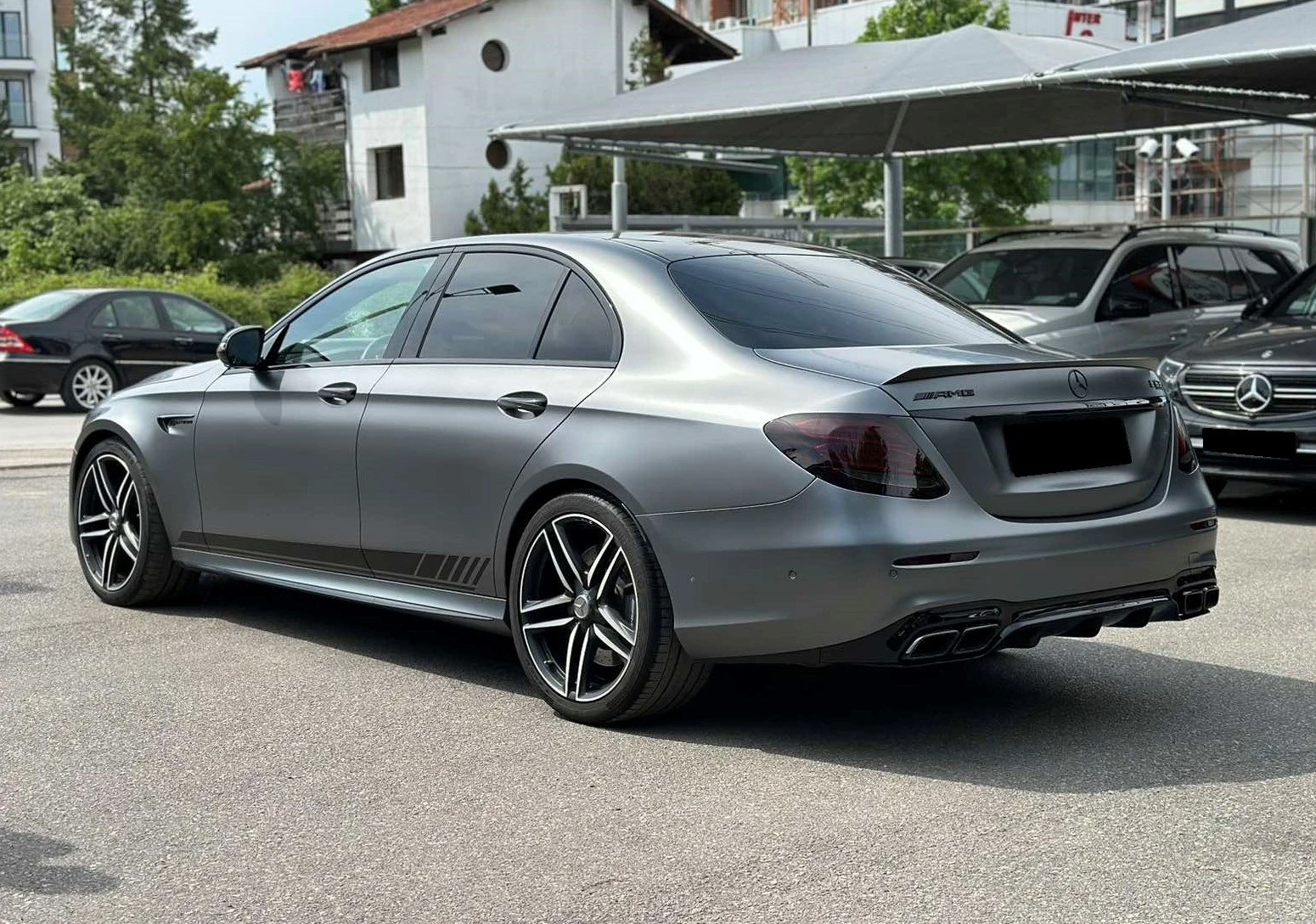 Mercedes-Benz E 63 AMG 4 MATIC - изображение 4