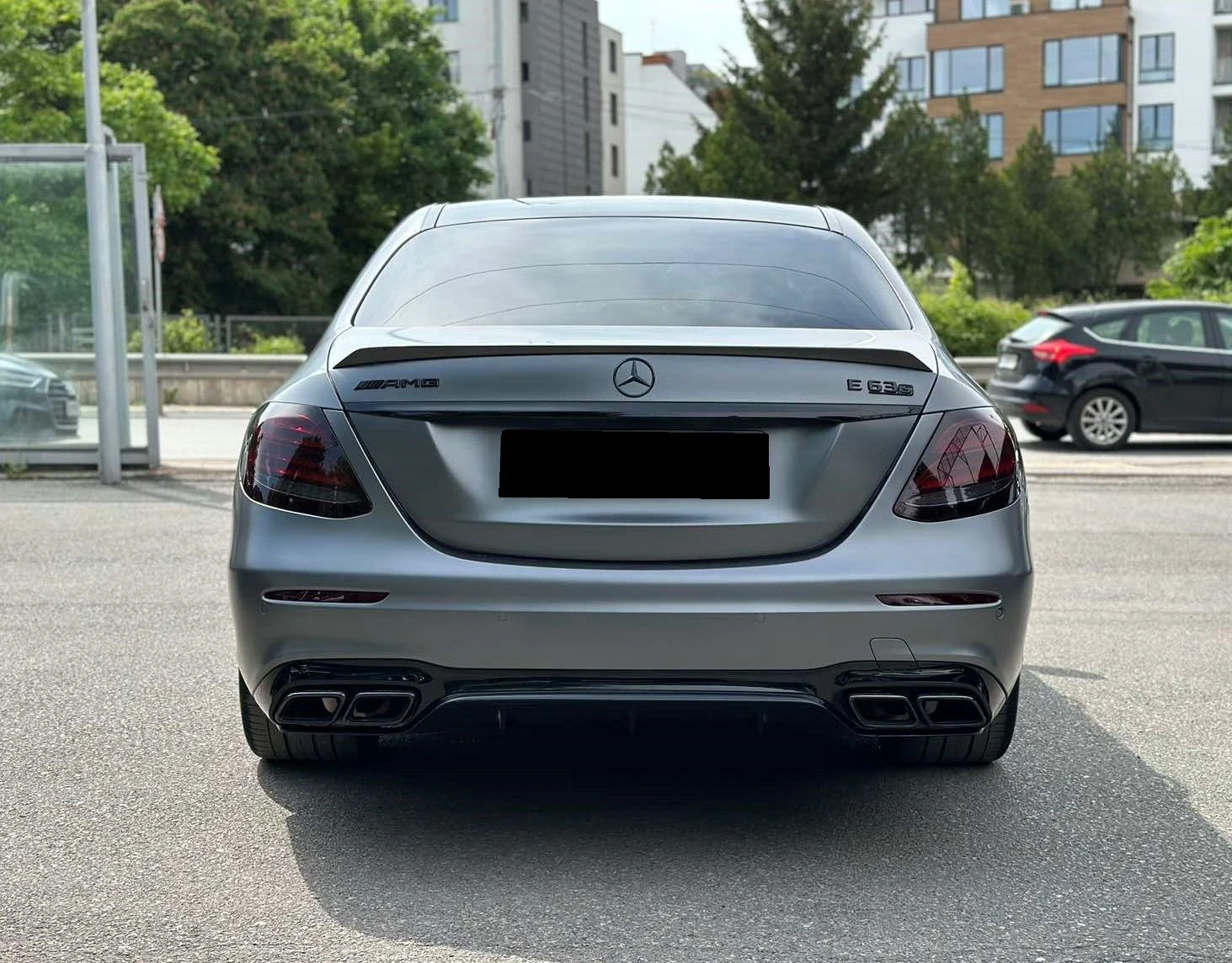 Mercedes-Benz E 63 AMG 4 MATIC - изображение 8