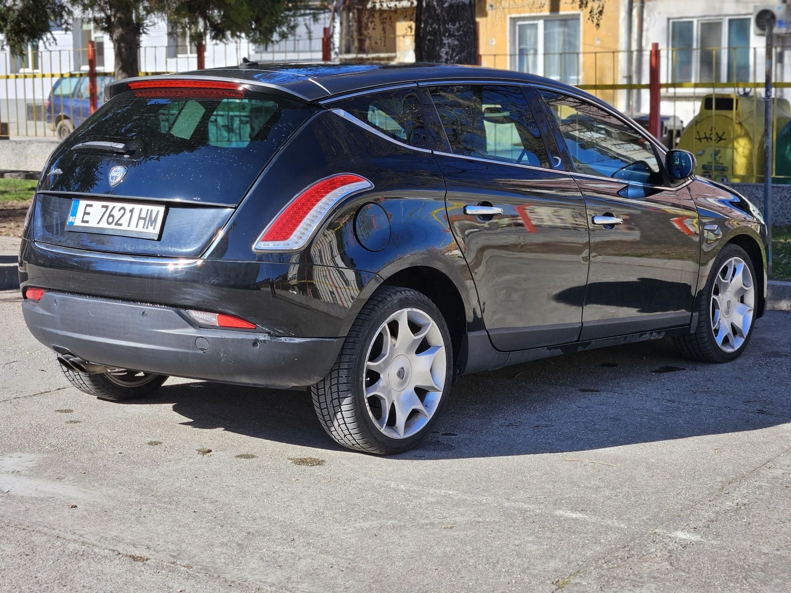 Lancia Delta 1.8   | Mobile.bg   11