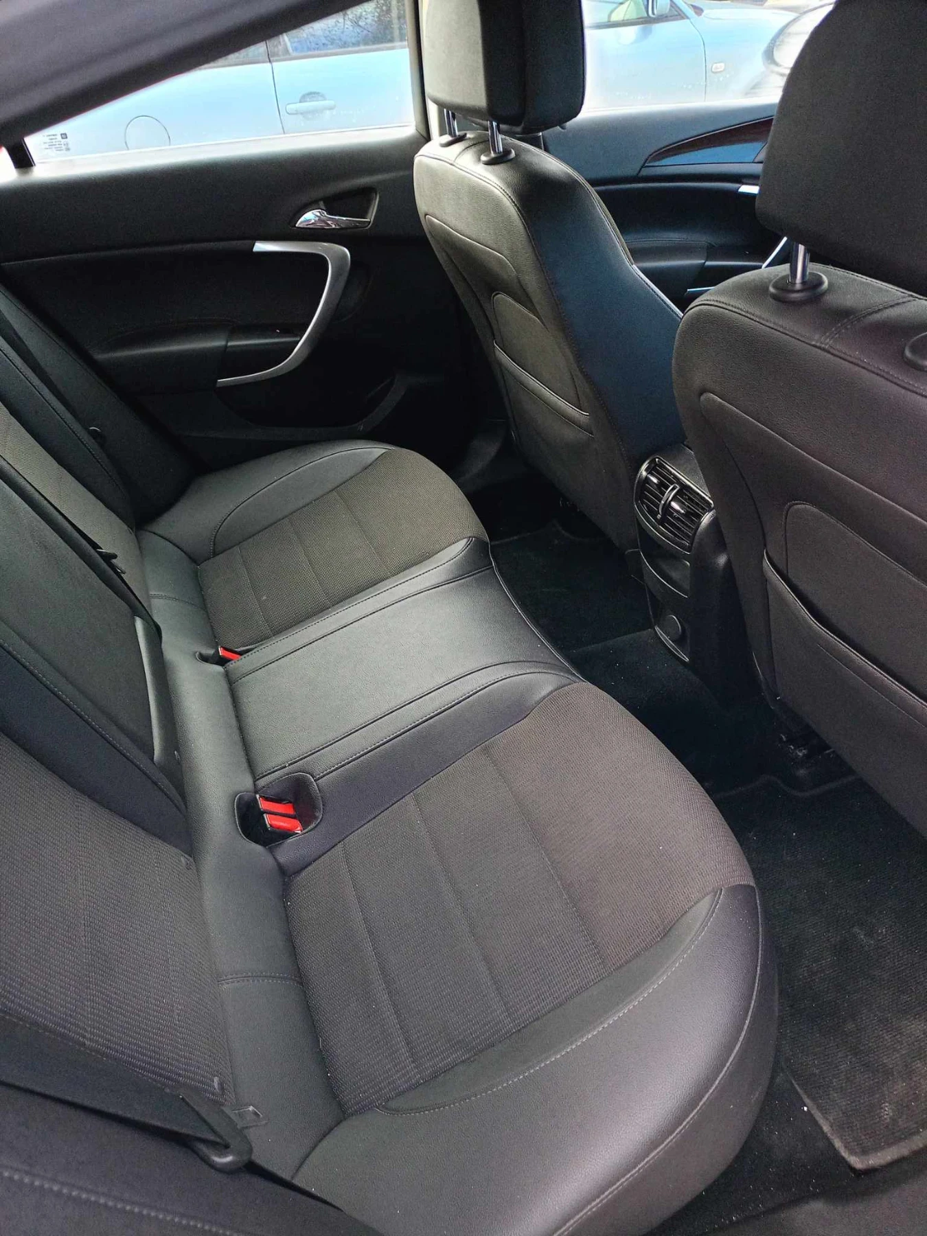 Opel Insignia  - изображение 4