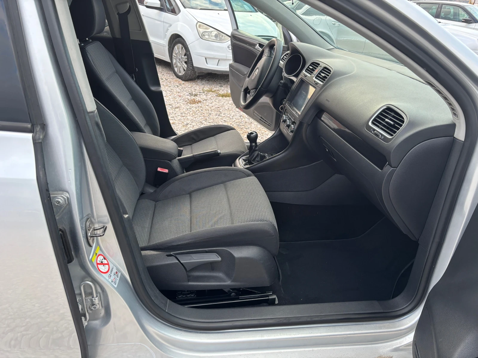 VW Golf 1.6i | Mobile.bg   14