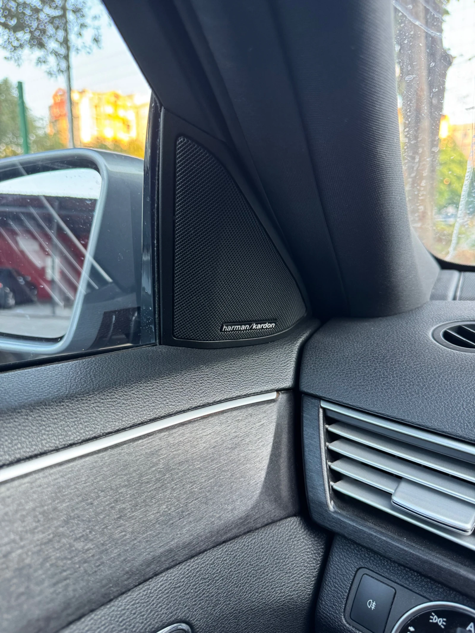 Mercedes-Benz E 500  - изображение 10