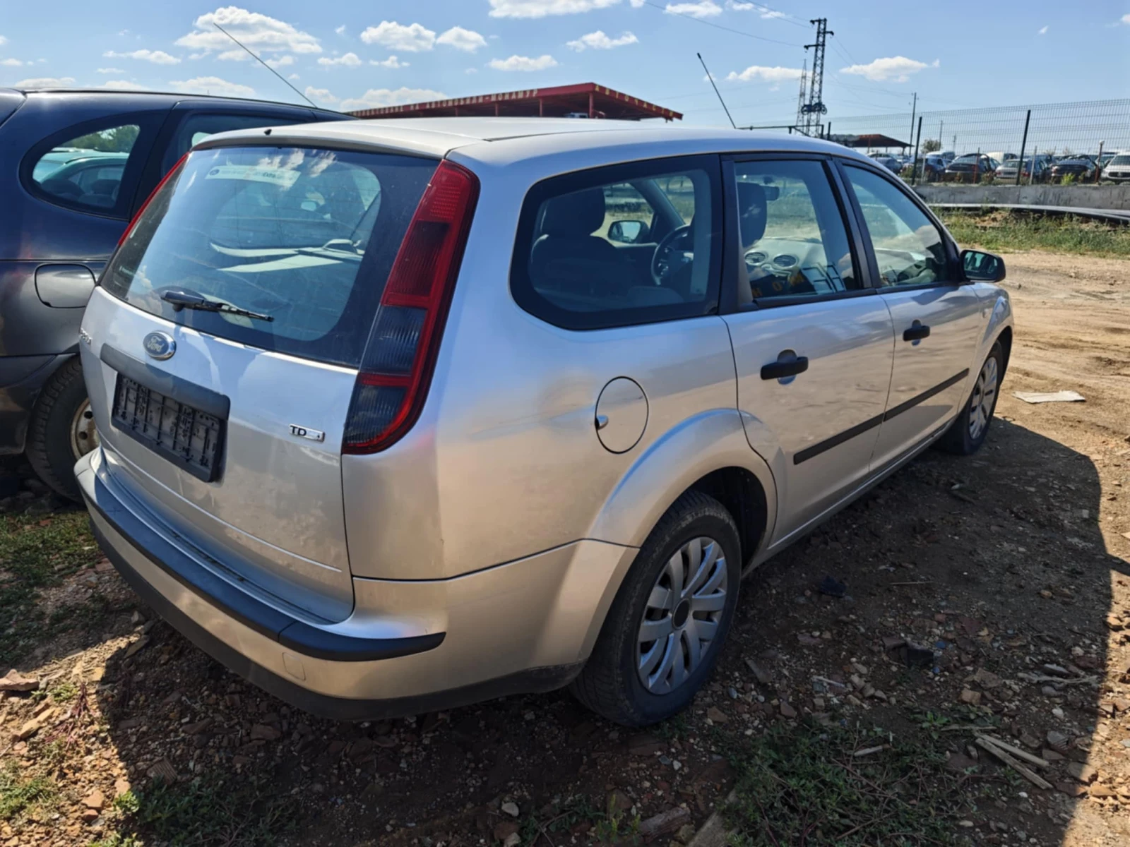 Ford Focus 1.6 HDI - изображение 4