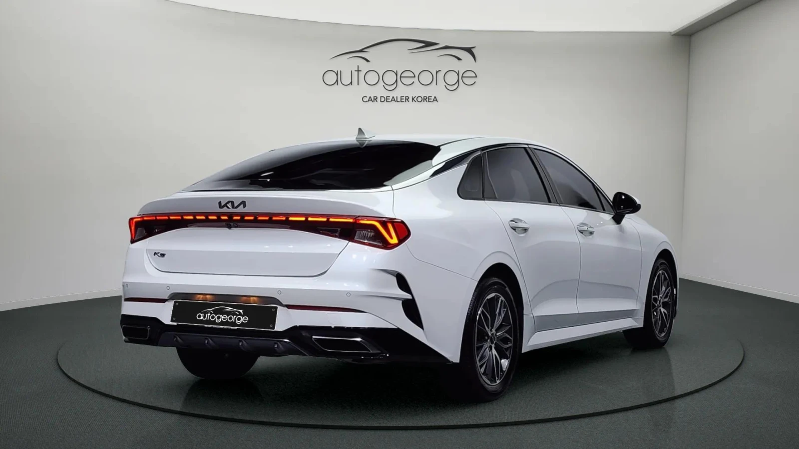 Kia K5 2.0LPI TRENDY | Mobile.bg   2