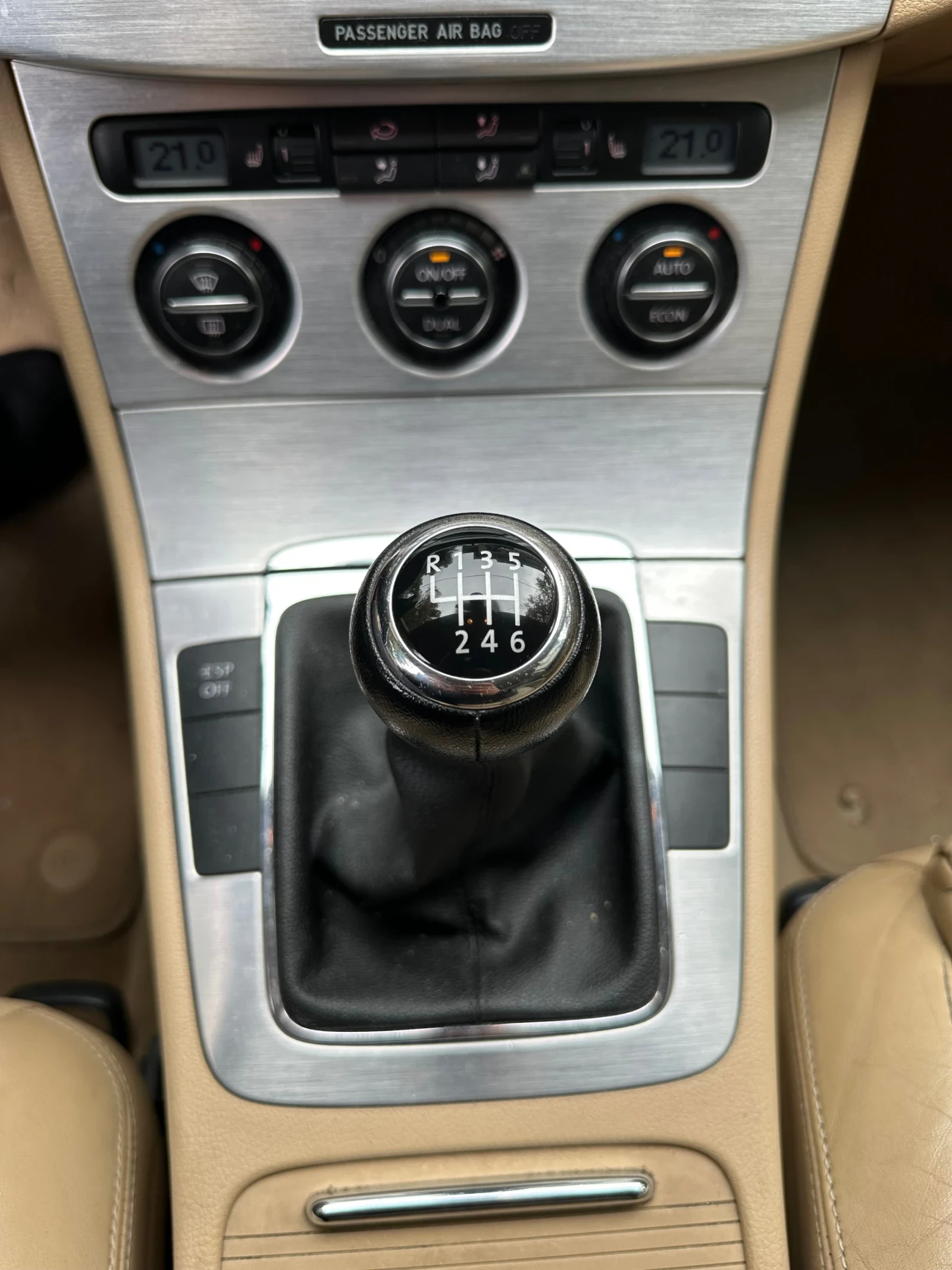 VW Passat  - изображение 8
