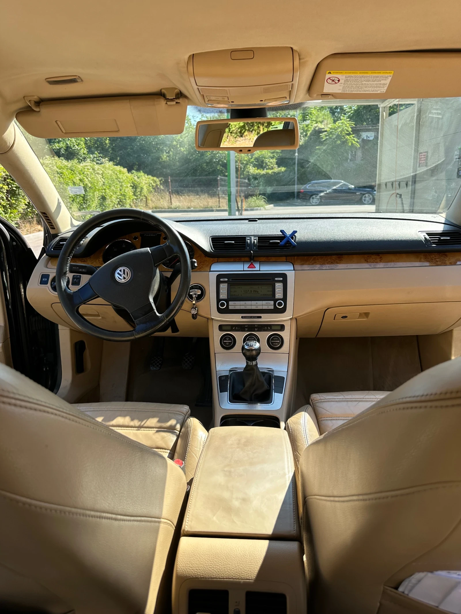 VW Passat  - изображение 7