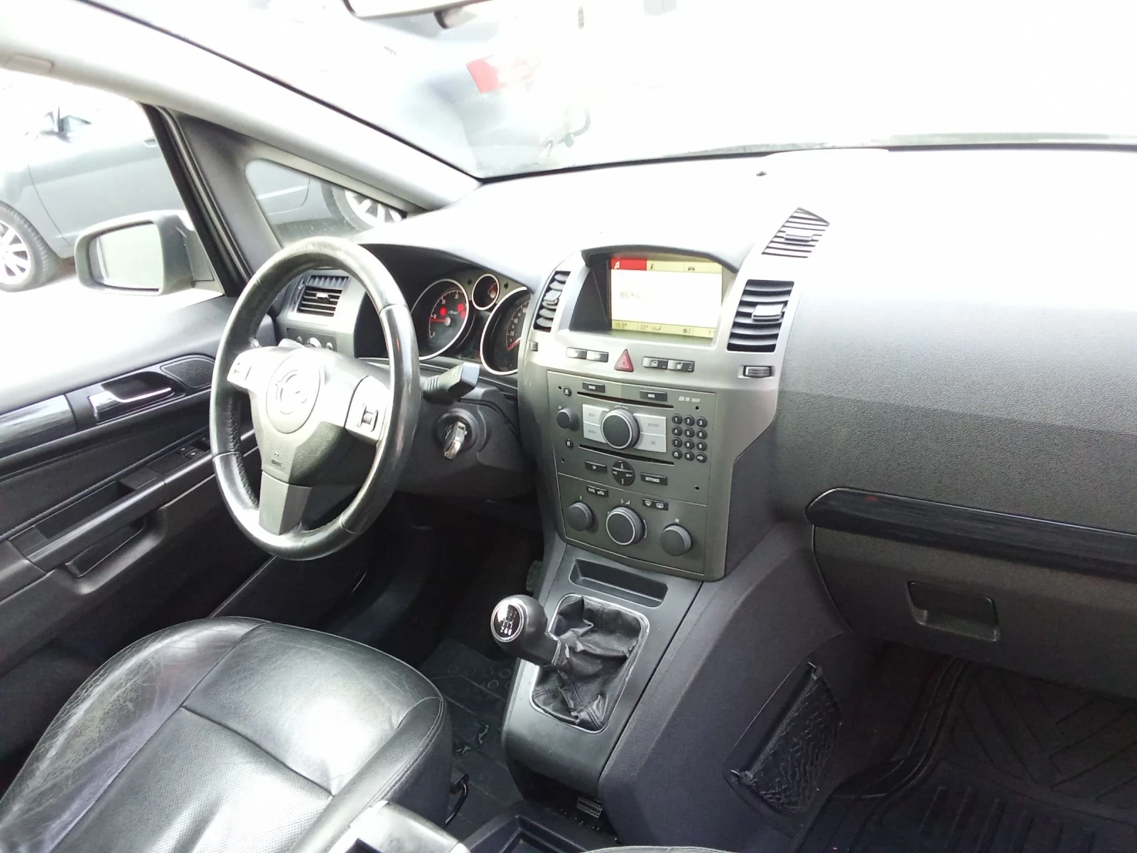 Opel Zafira 1.9 д 150к.с. 7 места | Mobile.bg — изображение 10