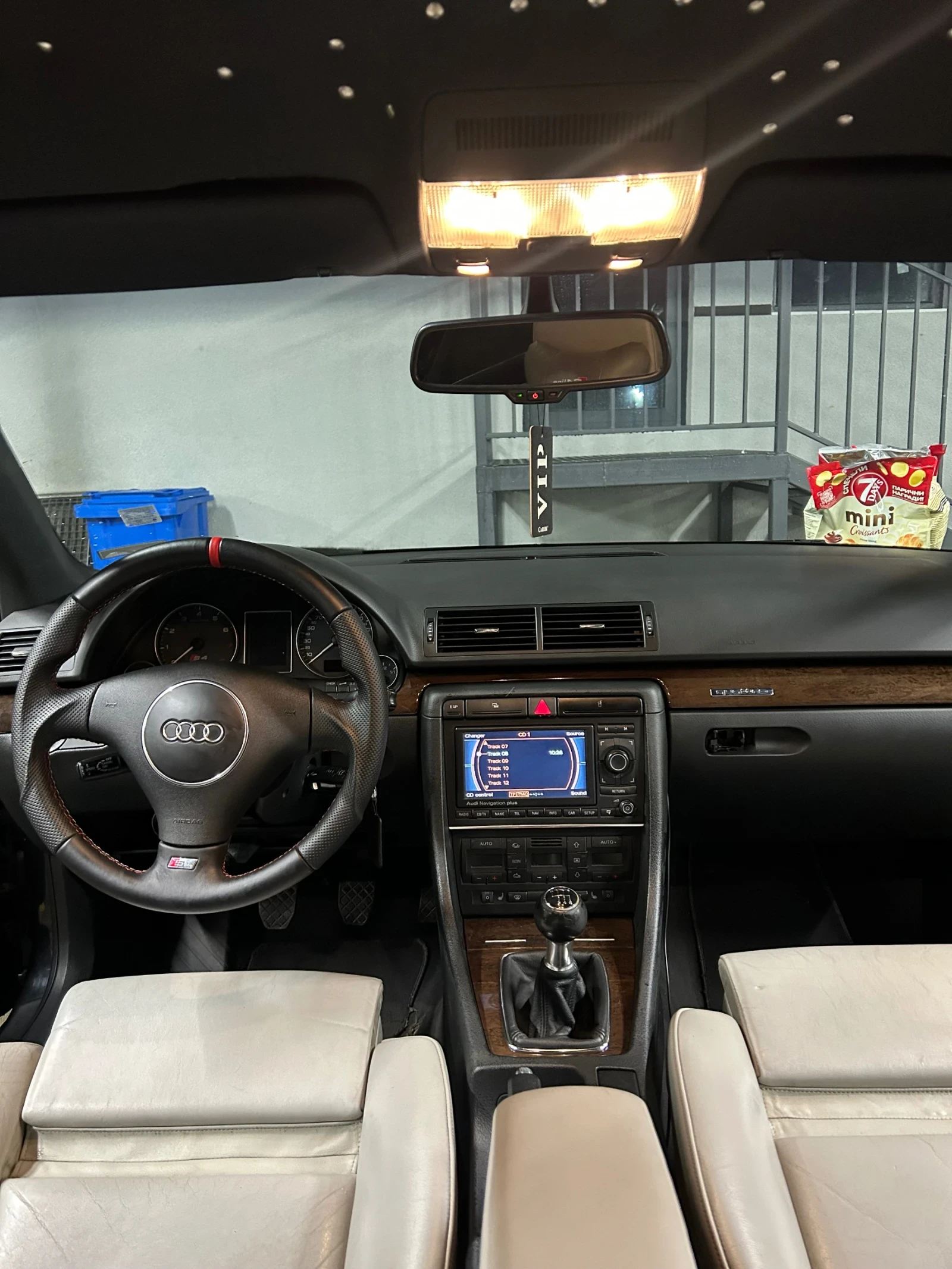 Audi S4 B6 4.2 V8 - изображение 8