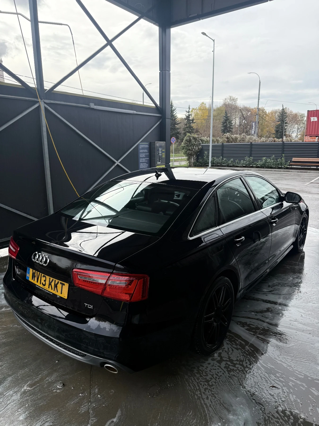 Audi A6 S-Line Black Edition - изображение 3