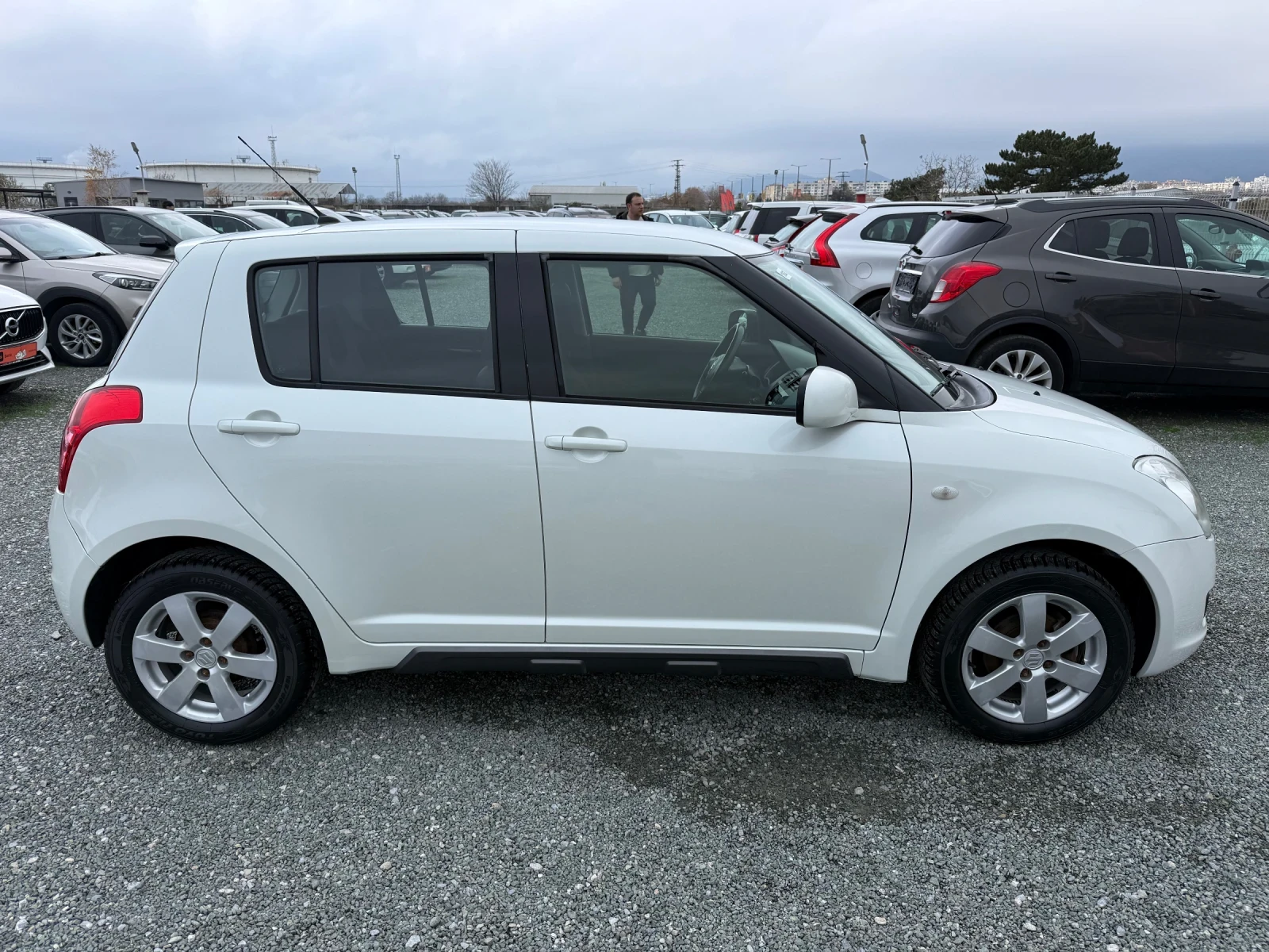 Suzuki Swift (KATO НОВА)^(4x4) - изображение 4