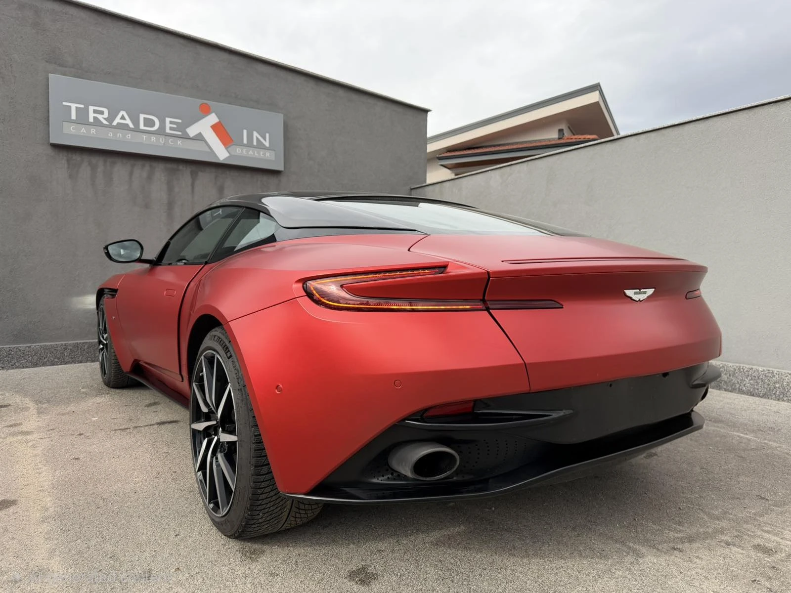 Aston Martin DB11 5.2 V12 | Mobile.bg � ����������� 6