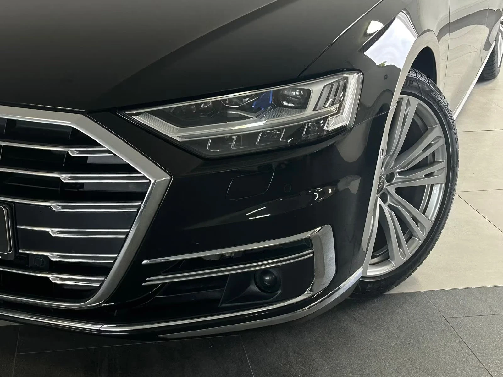 Audi A8 50/286HP/LONG/SLINE/PANO/HUD360/MASS/TV/B&O/145z, снимка 2 - Автомобили и джипове - 53819947