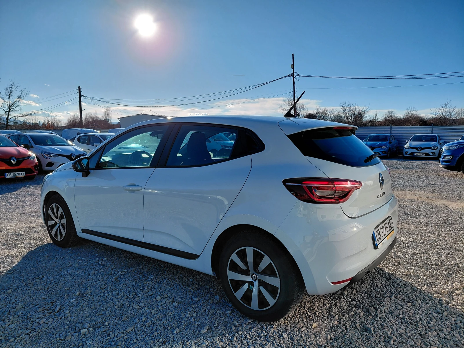 Renault Clio 1.5 dCi/100к.с/Equilibre, снимка 6 - Автомобили и джипове - 53826940