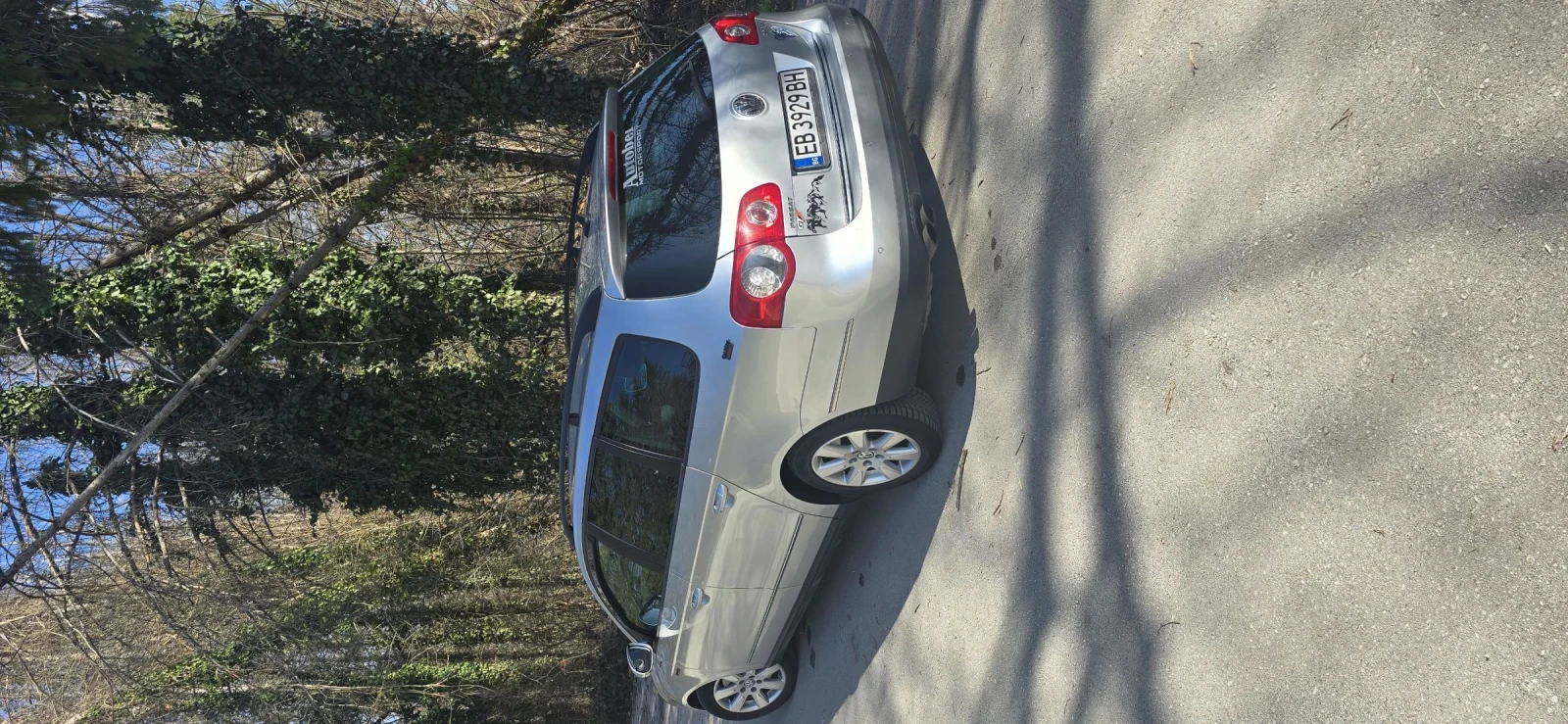 VW Passat, снимка 4 - Автомобили и джипове - 53828013