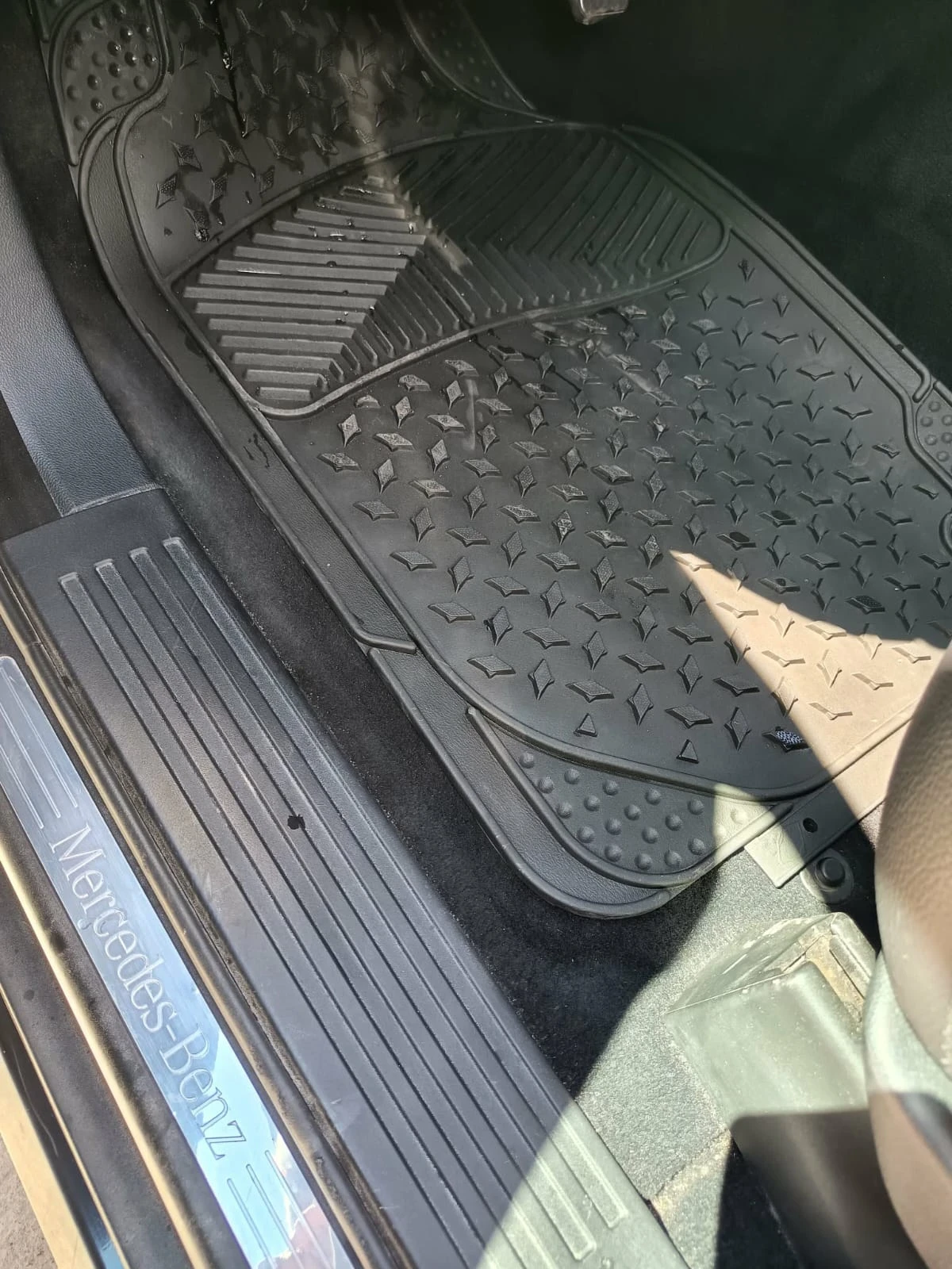 Mercedes-Benz R 320, снимка 2 - Автомобили и джипове - 54031903