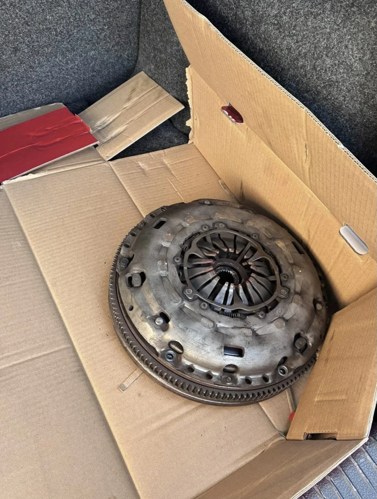 VW Golf 2.0 tdi, снимка 12 - Автомобили и джипове - 54056002