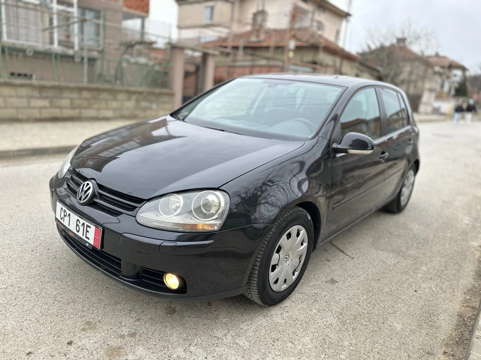 VW Golf 2.0 tdi, снимка 3 - Автомобили и джипове - 54056002