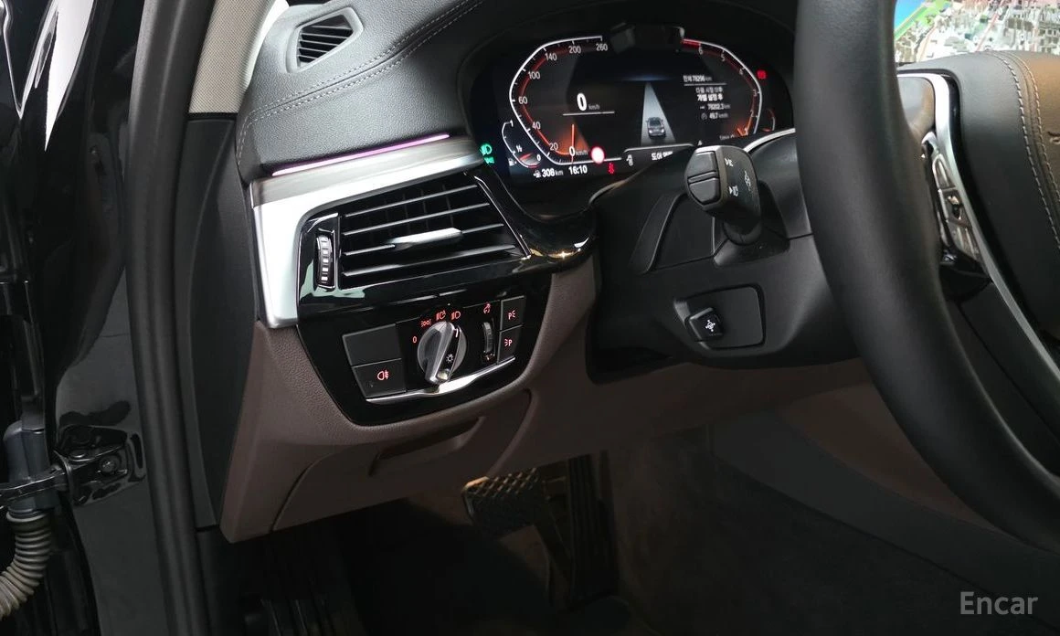 BMW 530, снимка 13 - Автомобили и джипове - 54367378
