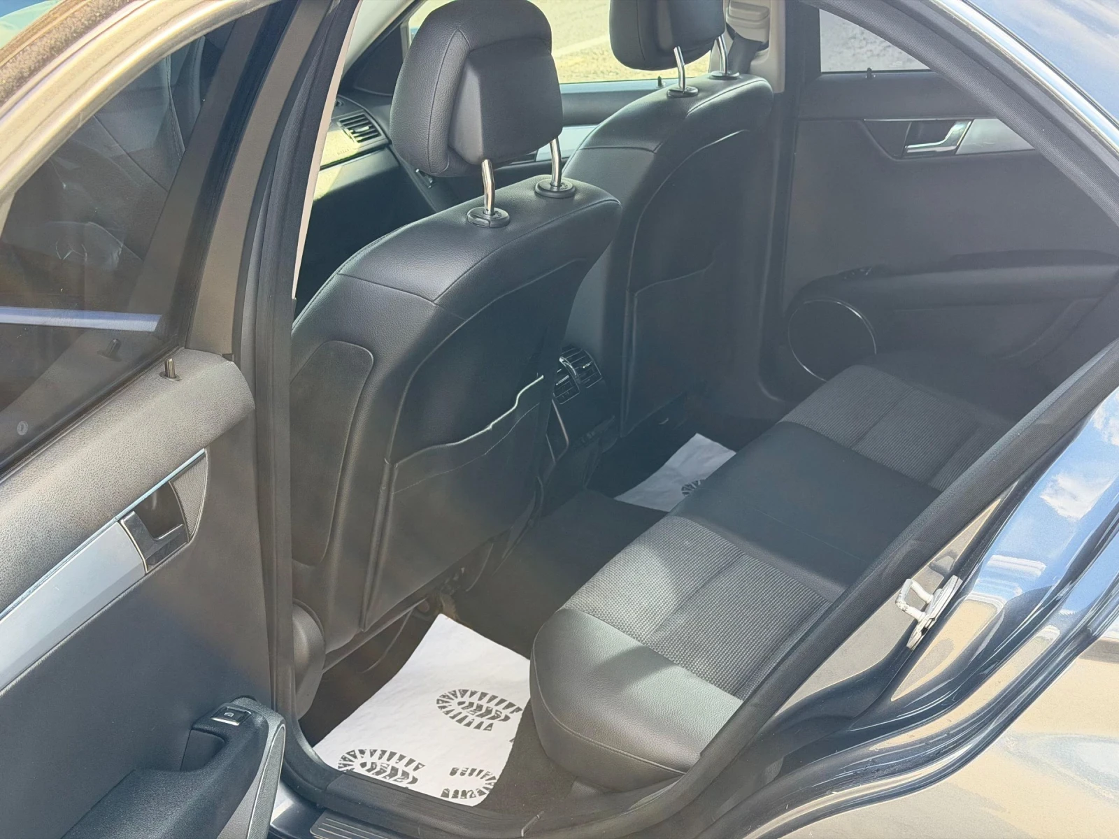 Mercedes-Benz C 200 2.2CDI 136k.s 6s.k NAVI | Mobile.bg � ����������� 10