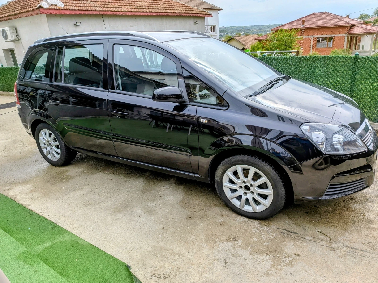 Opel Zafira 1.8i, снимка 3 - Автомобили и джипове - 54772060