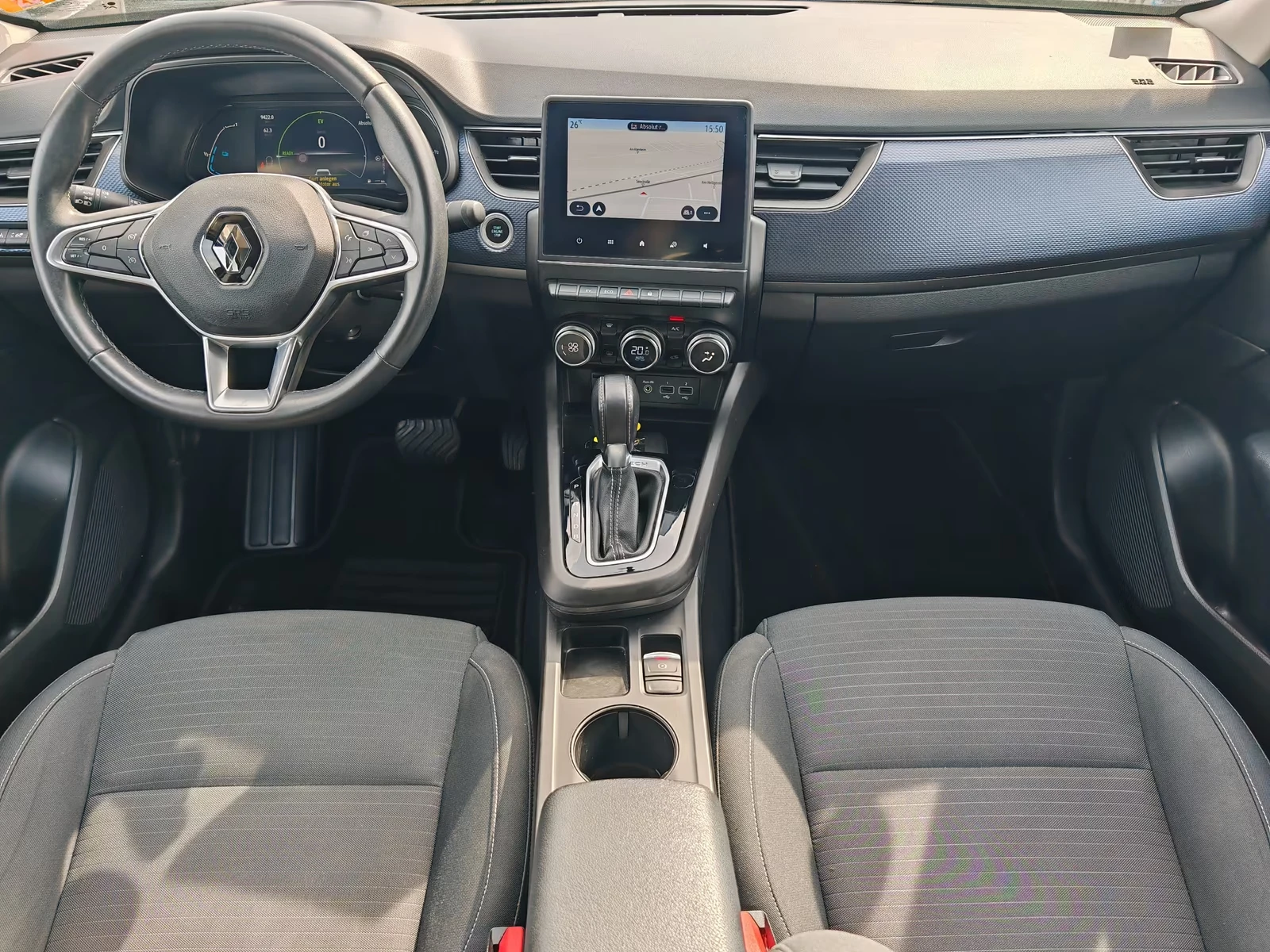 Renault Arkana E-TECH Hybrid 143HP LED ACC CAM TOP, снимка 6 - Автомобили и джипове - 54721299