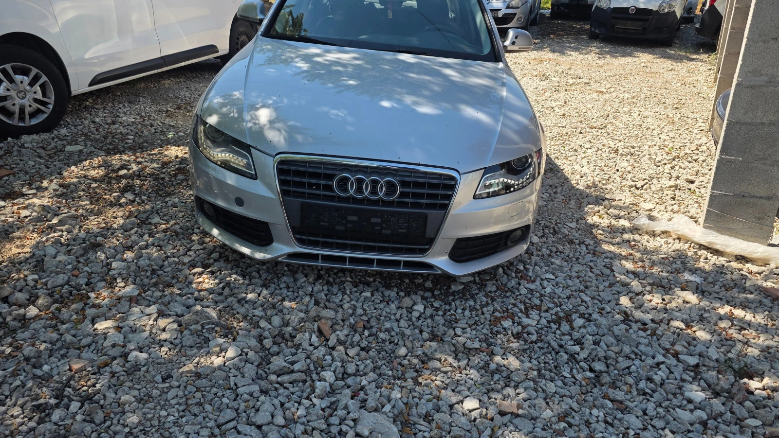 Audi A4 2.0tdi, снимка 9 - Автомобили и джипове - 54822419