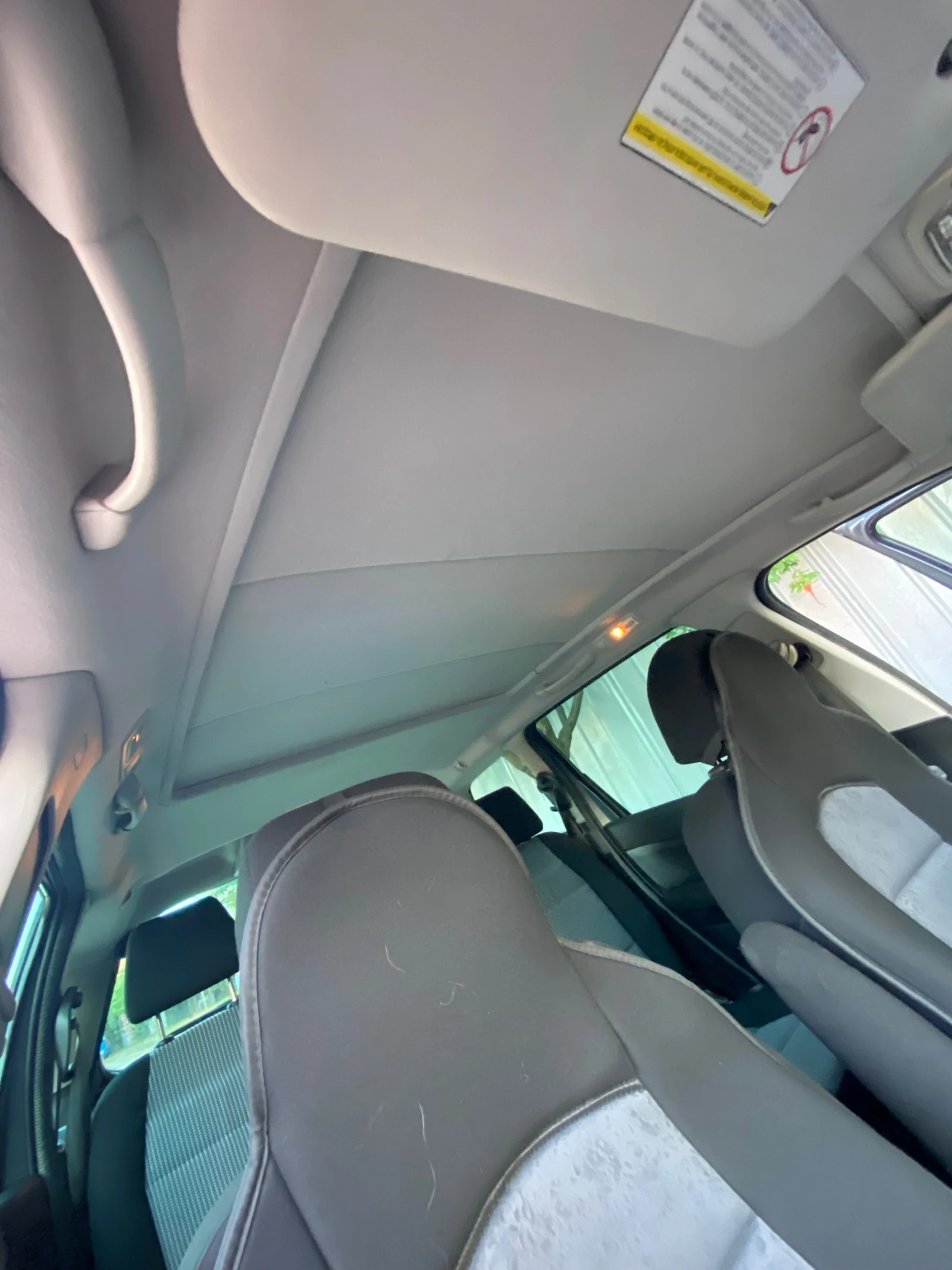 Peugeot 307 1.6 HDi, снимка 13 - Автомобили и джипове - 54991004