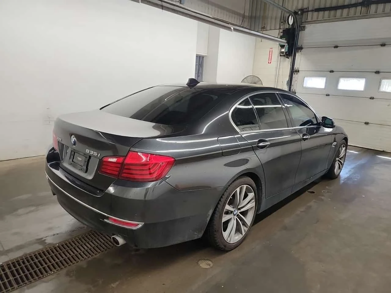 BMW 535 * 535I XDRIVE * CARFAX * ЦЕНА ДО БГ, снимка 3 - Автомобили и джипове - 54998512